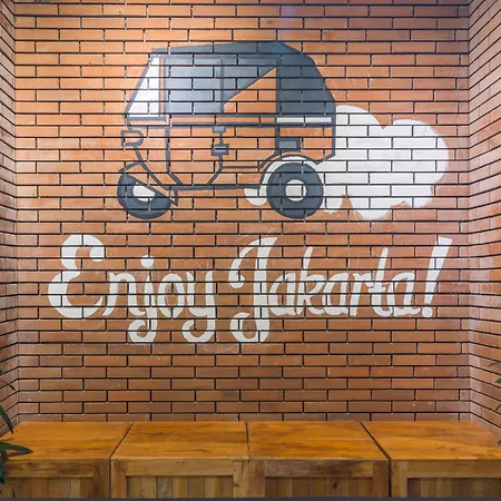Wonderloft Hostel-3